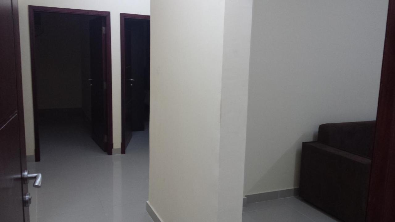 Golden Seasons Furnished Apartment サラーラ 部屋 写真