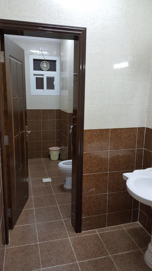 Golden Seasons Furnished Apartment サラーラ エクステリア 写真